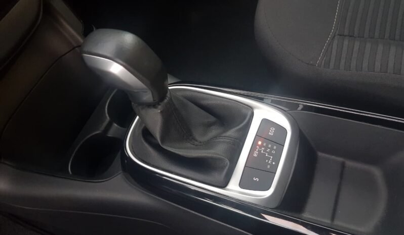 Citroën C4 CACTUS LIVE 2022 completo