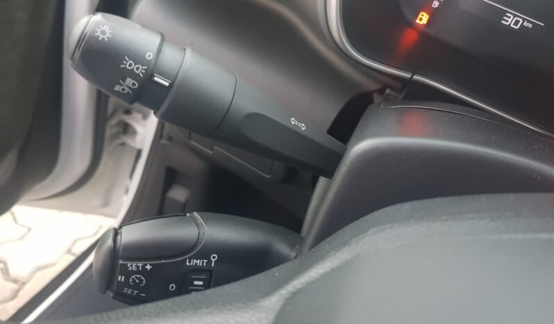 Citroën C4 CACTUS LIVE 2022 completo