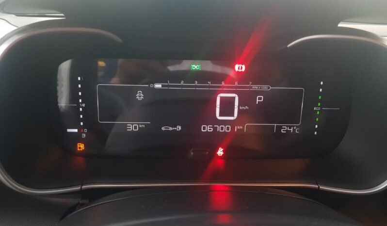 Citroën C4 CACTUS LIVE 2022 completo