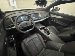 CHANGAN UNI-T IFINITY 2027 completo
