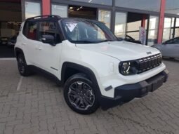 Jeep Renegade Altitude T270 2027