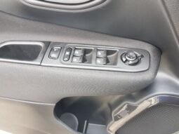 Jeep Renegade Altitude T270 2027 completo