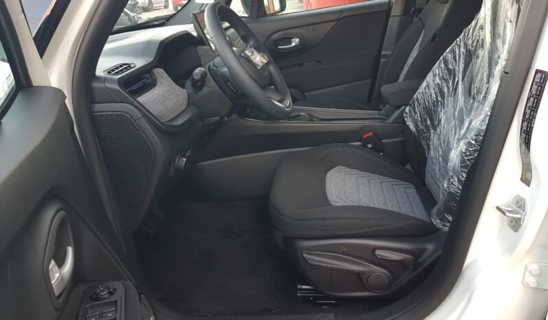Jeep Renegade Altitude T270 2027 completo
