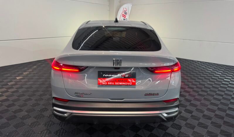 Fiat Fastback Audace 2025 completo