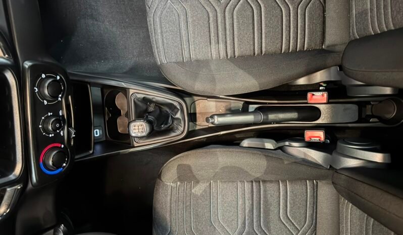 Fiat Strada Freedom 2027 completo