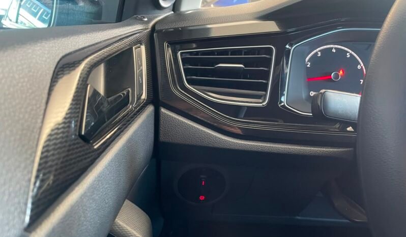 VolksWagen Polo Track 2025 completo