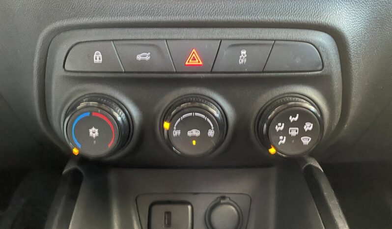 Chevrolet ONIX HATCH LT 2025 completo