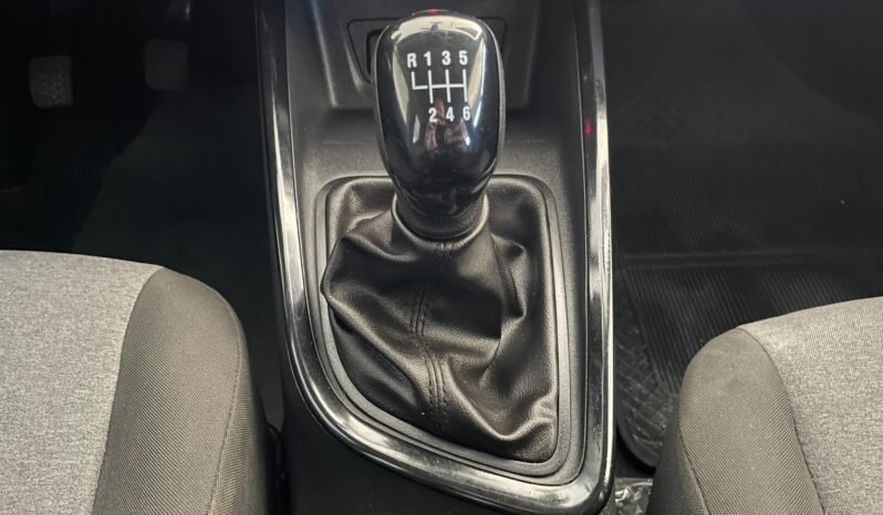 Chevrolet ONIX HATCH LT 2025 completo