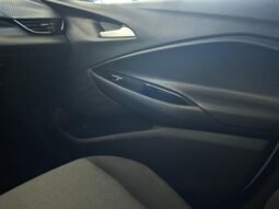 Chevrolet ONIX HATCH LT 2025 completo