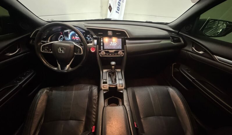 Honda Civic Sedan TOURING 2017 completo