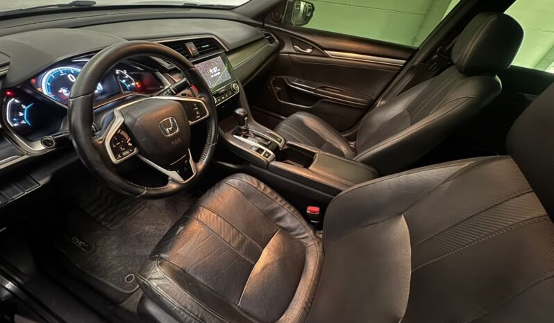Honda Civic Sedan TOURING 2017 completo