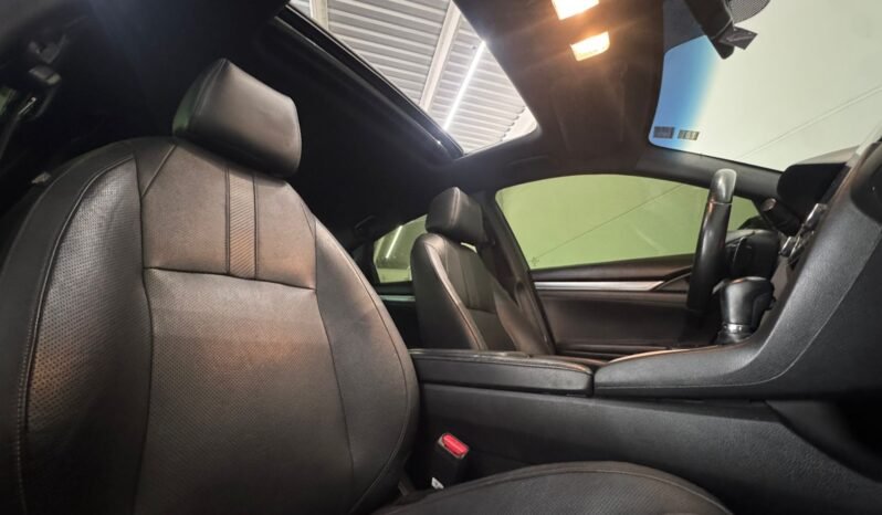 Honda Civic Sedan TOURING 2017 completo