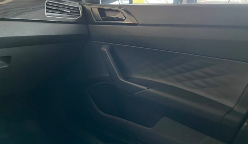 VolksWagen Polo Track 2025 completo