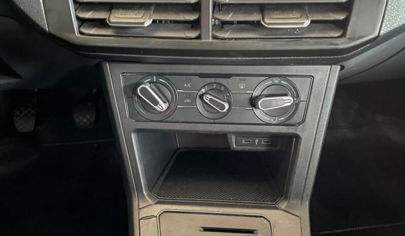 VolksWagen Polo Track 2025 completo