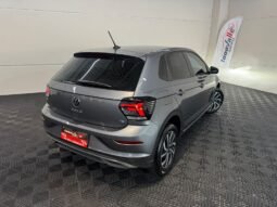 VolksWagen Polo Highline TSI 2024 completo