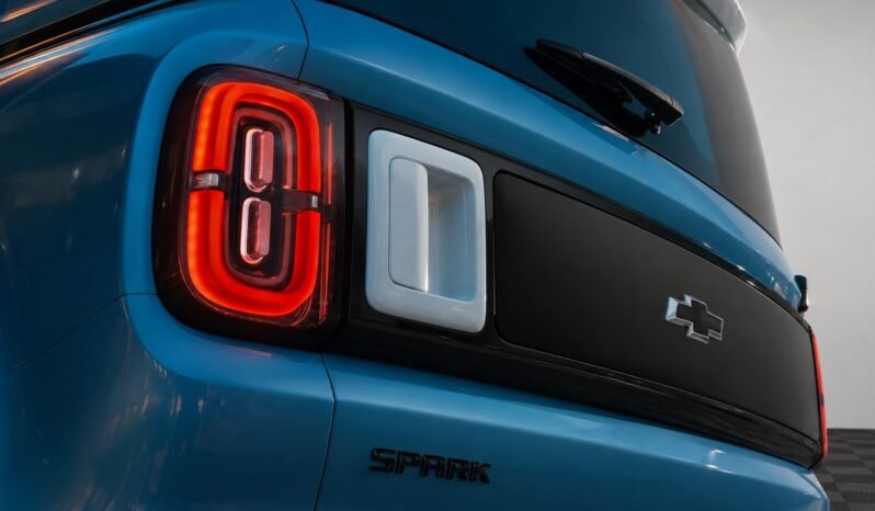 Chevrolet Spark 2027 completo