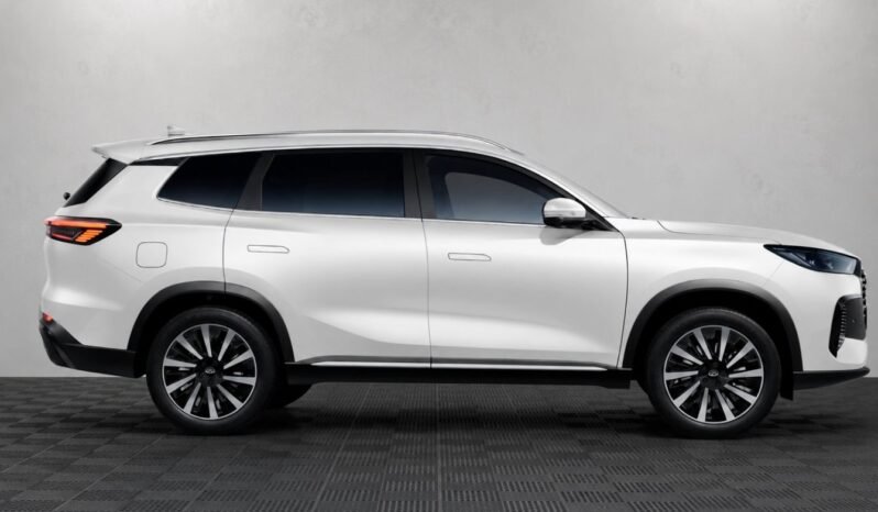 Chery Tiggo 8 Plug in completo