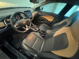 Chevrolet ONIX HATCH PREM. 2024 completo