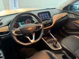 Chevrolet ONIX HATCH PREM. 2024 completo