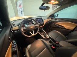 Chevrolet ONIX HATCH PREM. 2024 completo