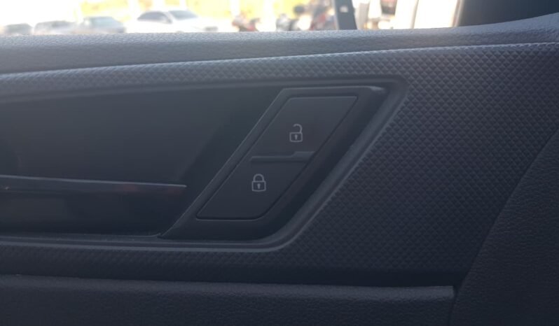 VolksWagen Polo Track 2024 completo