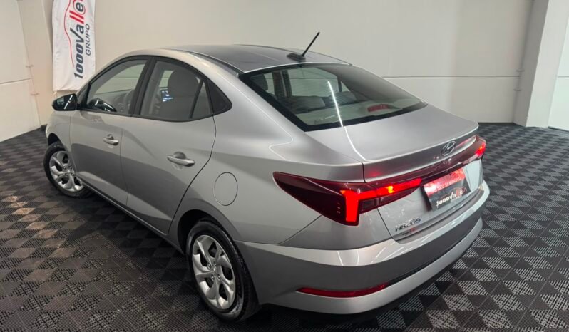 Hyundai HB20S Comfort Plus 2025 completo