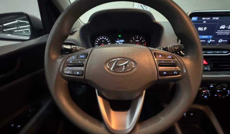 Hyundai HB20S Comfort Plus 2025 completo