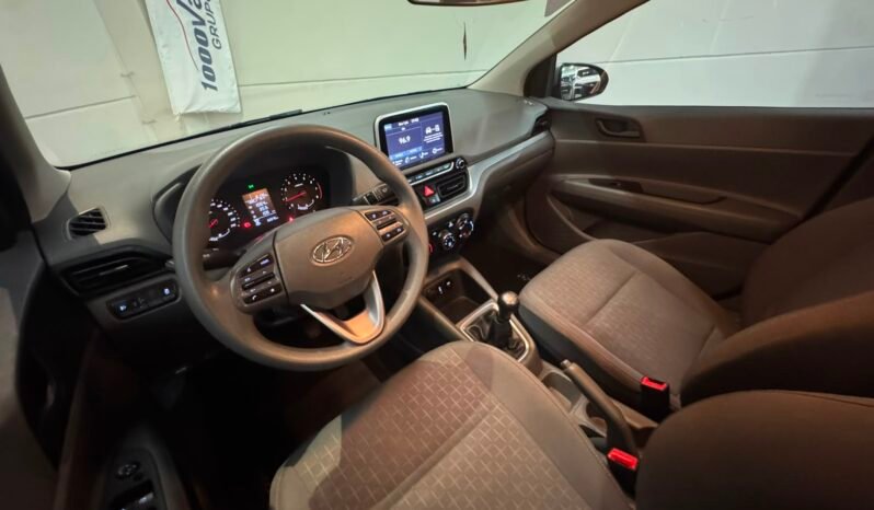 Hyundai HB20S Comfort Plus 2025 completo