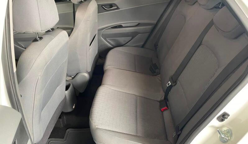 Hyundai HB20S Comfort Plus 2025 completo
