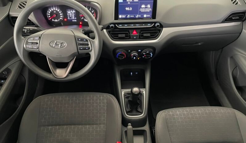Hyundai HB20S Comfort Plus 2025 completo