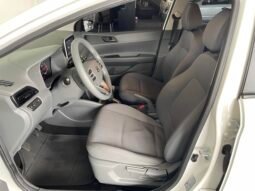 Hyundai HB20S Comfort Plus 2025 completo