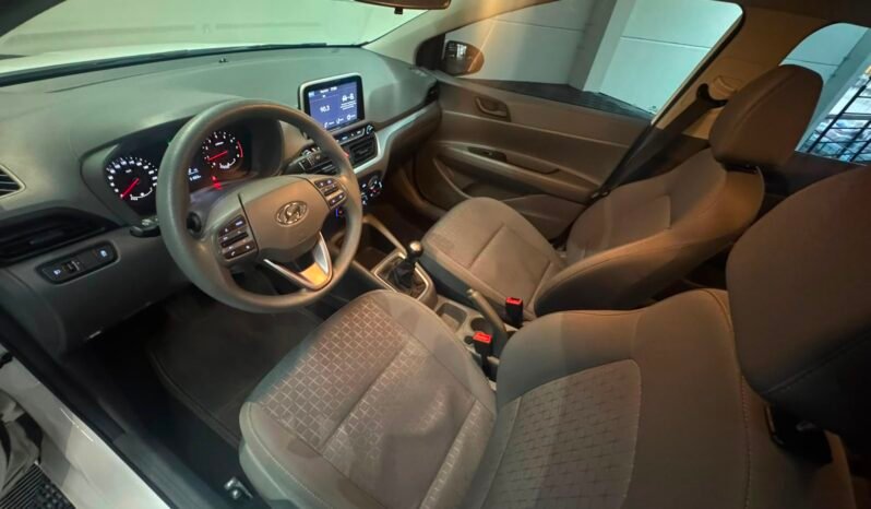 Hyundai HB20S Comfort Plus 2025 completo