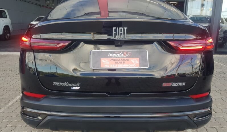 Fiat Fastback Limited 2023 completo