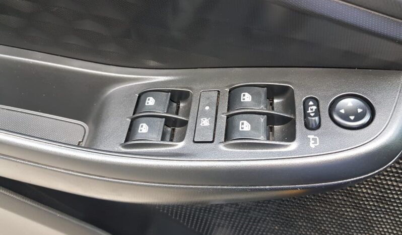 Fiat Fastback Limited 2023 completo