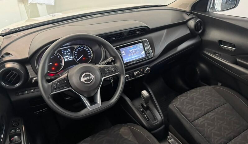 Nissan KICKS Play Sense 2025 completo