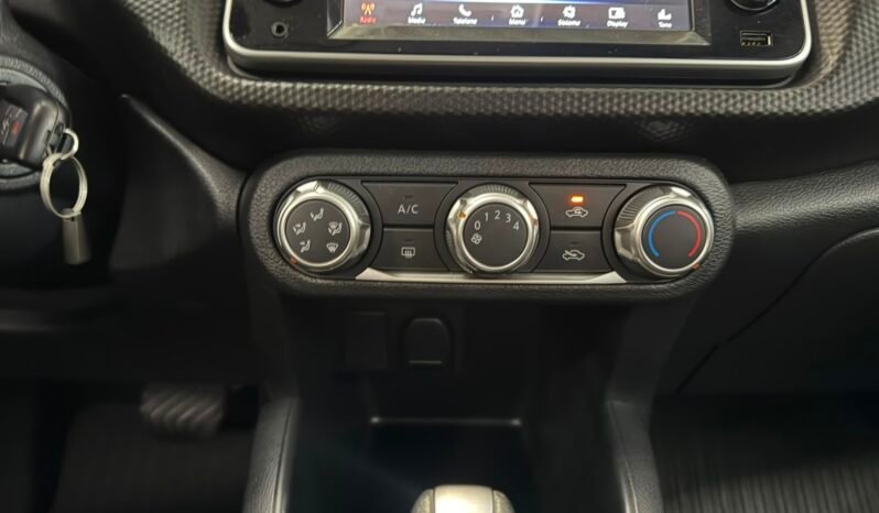 Nissan KICKS Play Sense 2025 completo