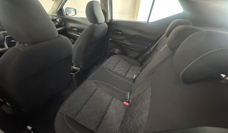 Nissan KICKS Play Sense 2025 completo