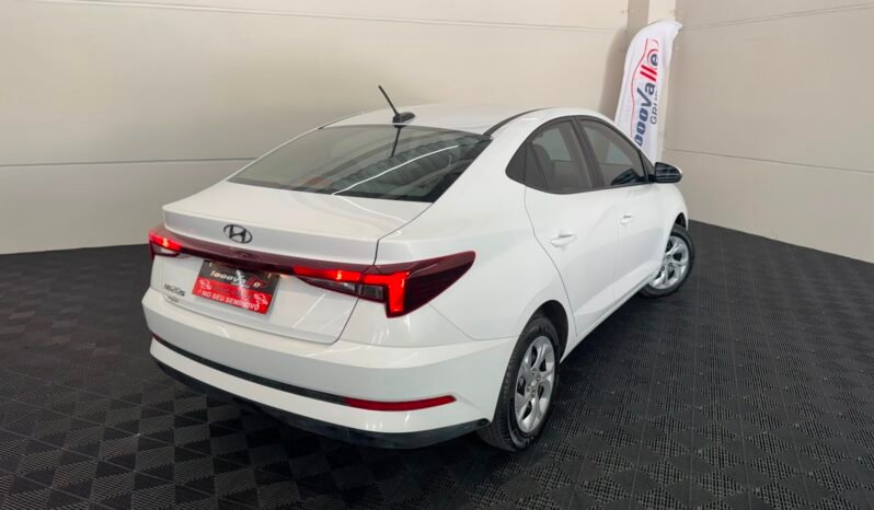 Hyundai HB20S Comfort Plus 2025 completo