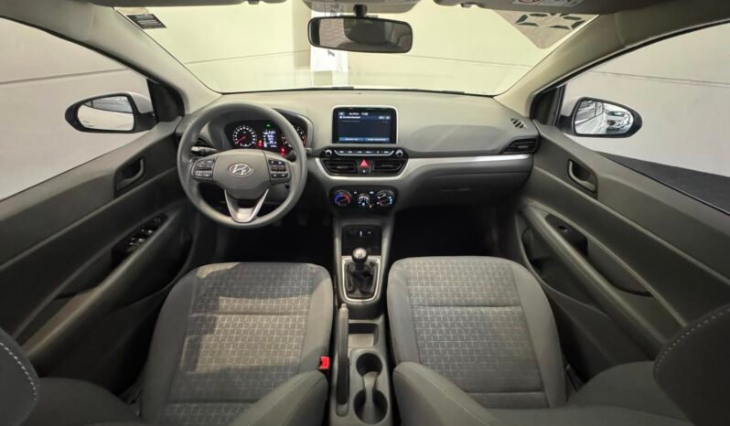 Hyundai HB20S Comfort Plus 2025 completo