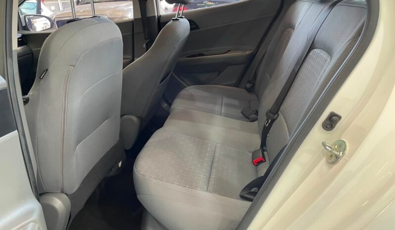 Hyundai HB20S Comfort Plus 2025 completo
