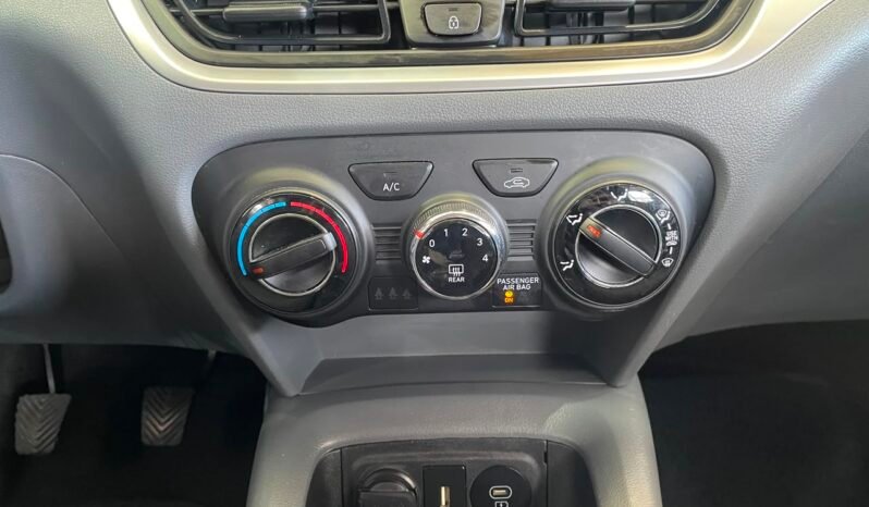 Hyundai HB20S Comfort Plus 2025 completo