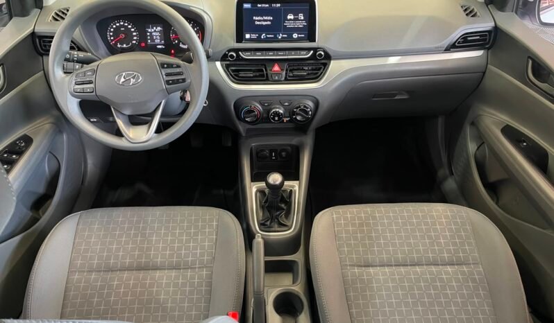 Hyundai HB20S Comfort Plus 2025 completo