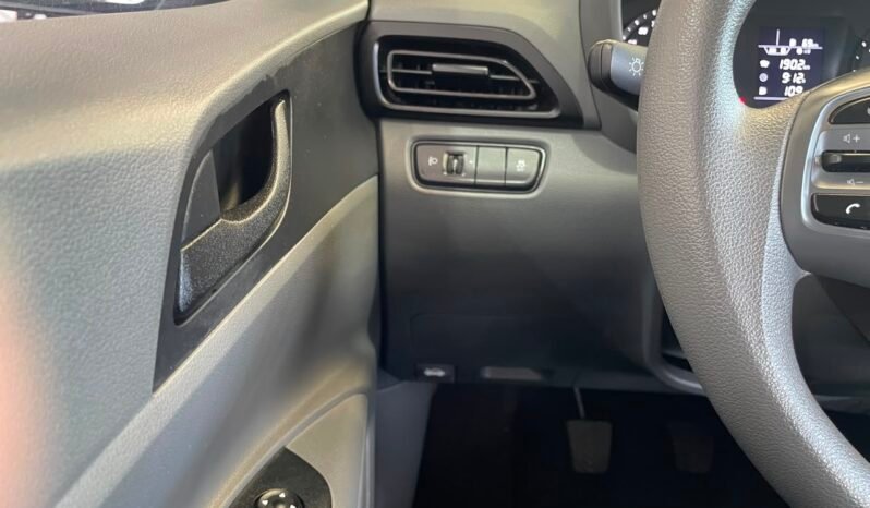 Hyundai HB20S Comfort Plus 2025 completo