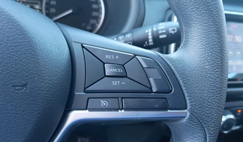 Nissan KICKS Play Sense 2025 completo