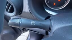 Nissan KICKS Play Sense 2025 completo