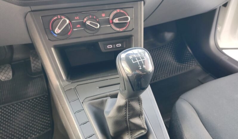 Volkswagen Polo 2027 completo