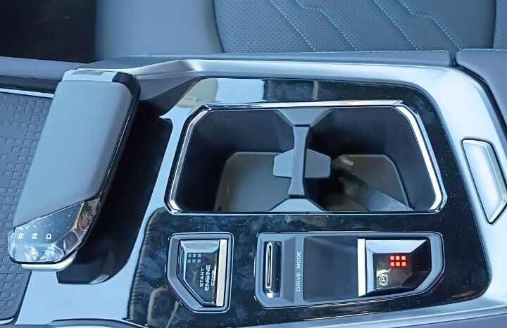 Changan Uni – T  Infity TGDi 2027 completo