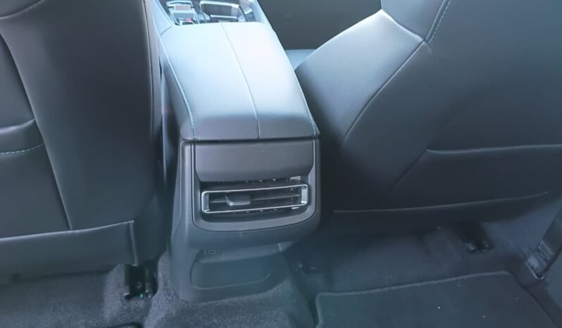 Changan Uni – T  Infity TGDi 2027 completo