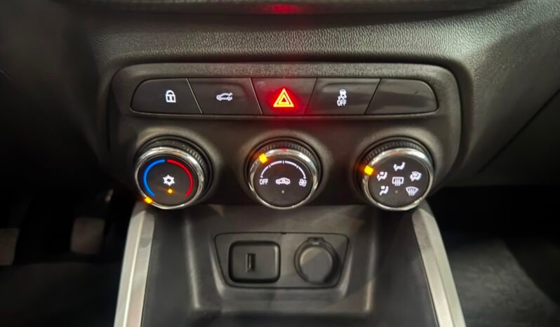 Chevrolet ONIX SEDAN Plus 2025 completo