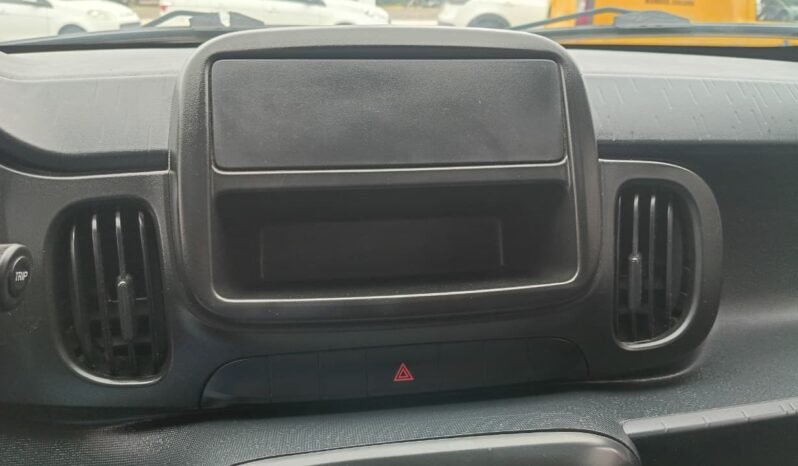 Fiat MOBI LIKE 2019 completo